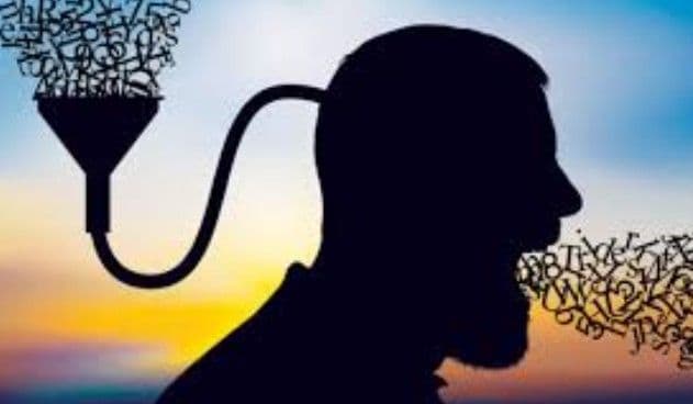 نوف الراجحي